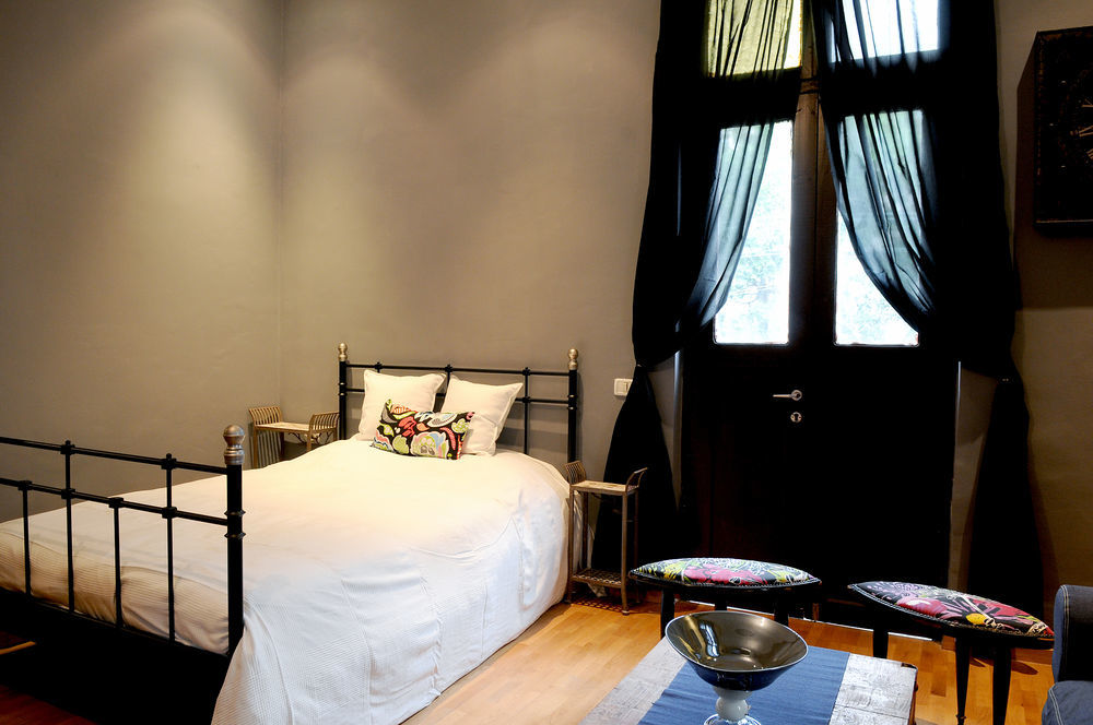 Eclectic Aparthotel Tel Aviv Buitenkant foto