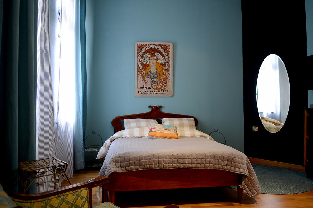 Eclectic Aparthotel Tel Aviv Buitenkant foto