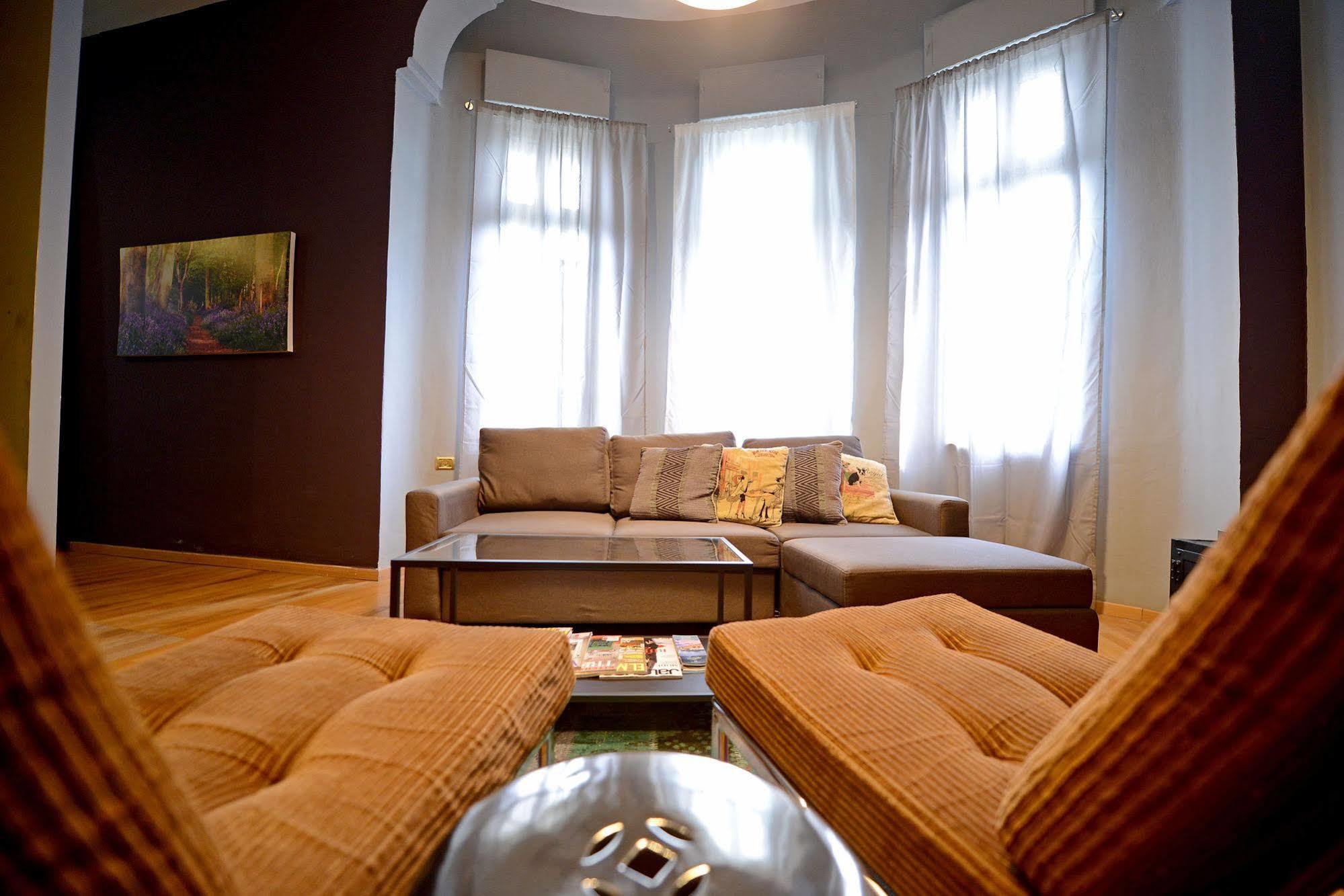 Eclectic Aparthotel Tel Aviv Buitenkant foto