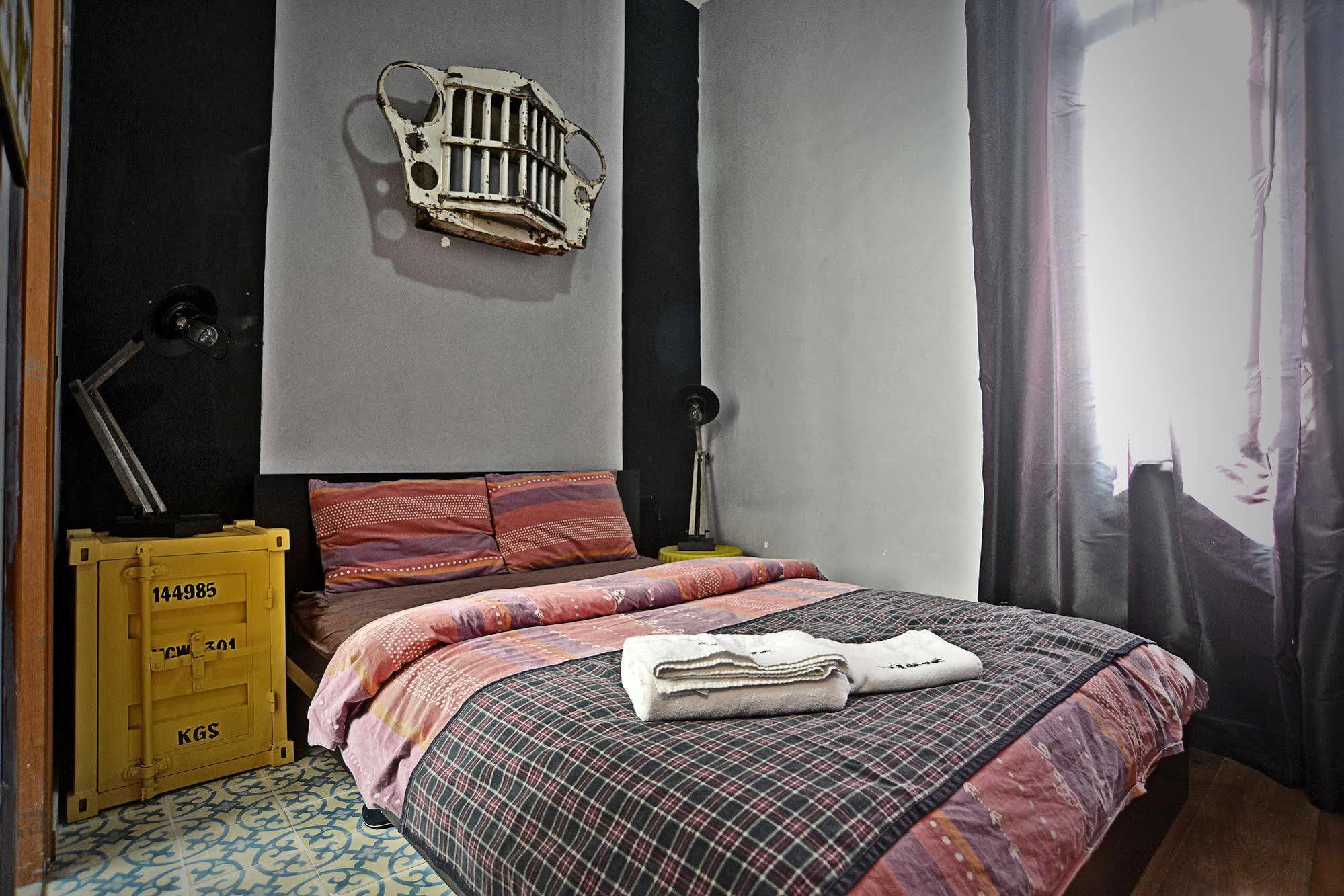 Eclectic Aparthotel Tel Aviv Buitenkant foto